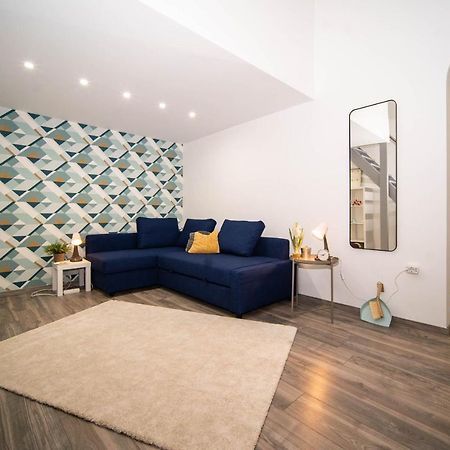 Free Parking! Linden Apartment, Ac, Smart Tv, Wifi บูดาเปสต์ ภายนอก รูปภาพ
