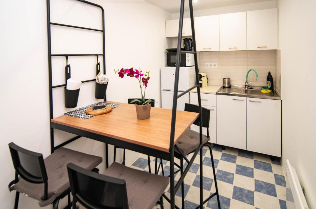 Free Parking! Linden Apartment, Ac, Smart Tv, Wifi บูดาเปสต์ ภายนอก รูปภาพ